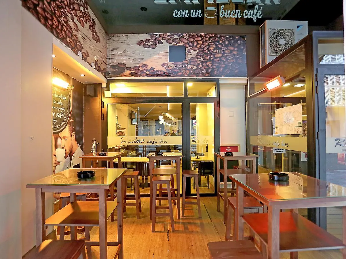 Hostal Rodas Pamplona Guest house